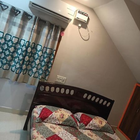Advik Homestays Tirupati Luaran gambar