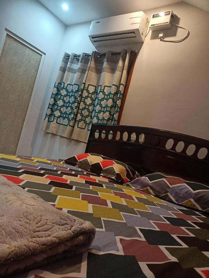 Advik Homestays Tirupati Luaran gambar