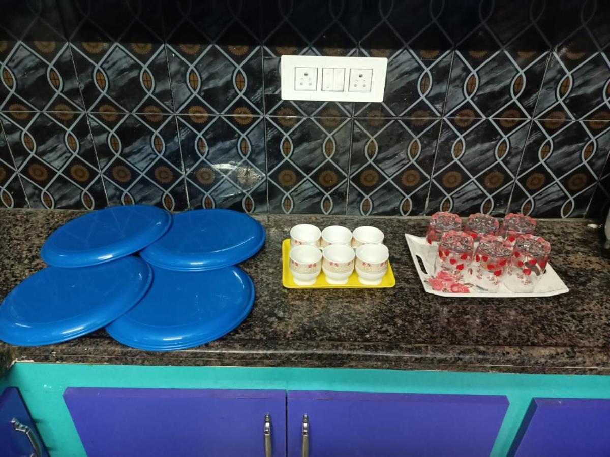 Advik Homestays Tirupati Luaran gambar